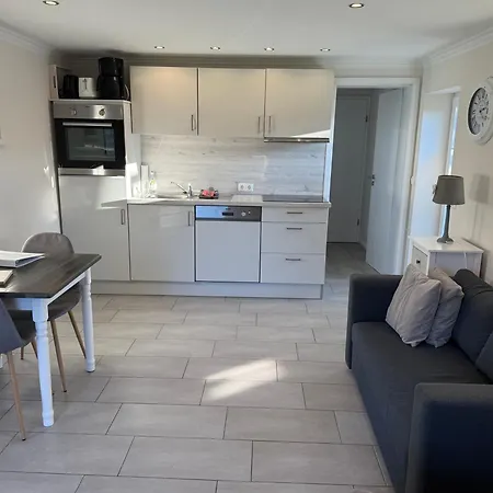 „de Peerstall“ Mit Fahrraedern, Husum (Schleswig-Holstein)