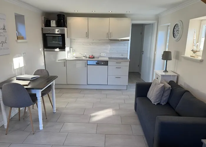 „de Peerstall“ Mit Fahrraedern, Husum (Schleswig-Holstein)